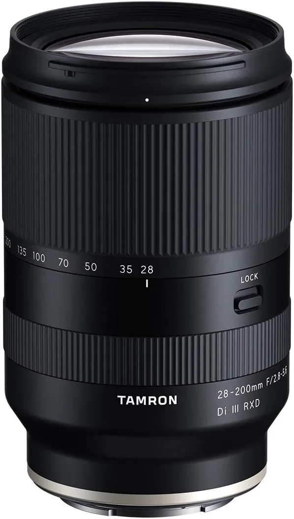 Tamron 28-200mm F2.8-5.6 Di III 1